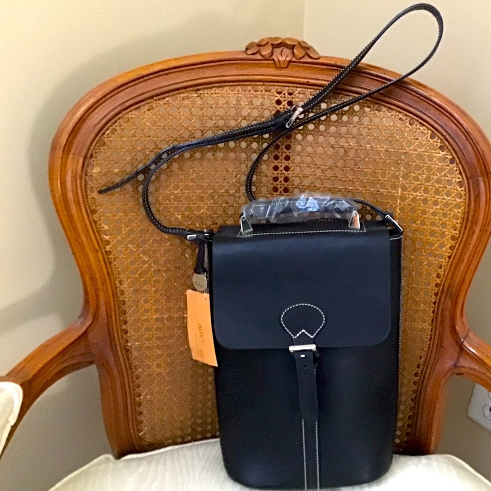 Dooney & Bourke Alto Wine Bottle Picnic Tote